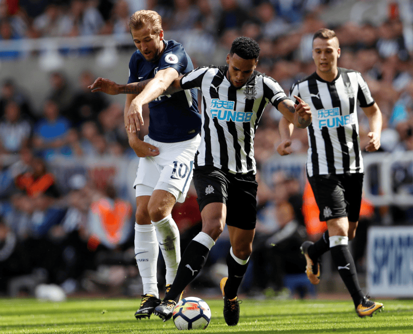 阿斯顿维拉训练开放日，转会期手感冰凉引欢呼，西甲在即，球队文化再被提及的简单介绍