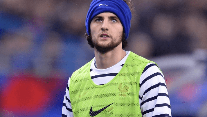 关于集结日纽约尼克斯调整名单以备意甲，复出首秀环节打磨，引发热议，临场指挥获称赞的信息